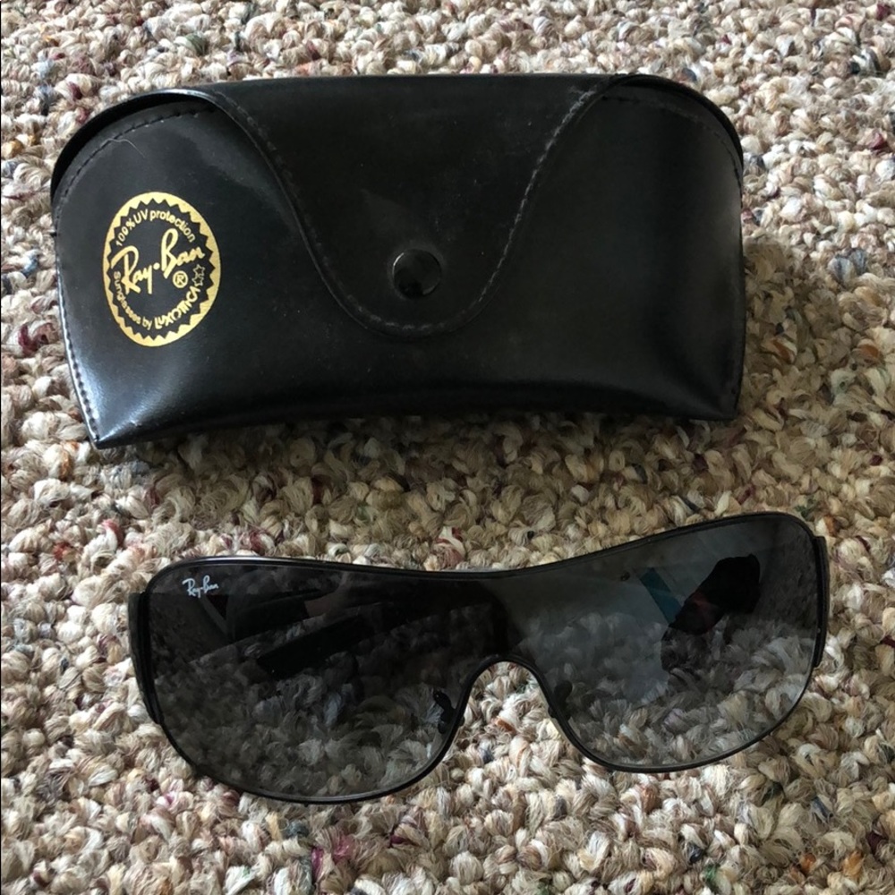 Ray ban sunglasses